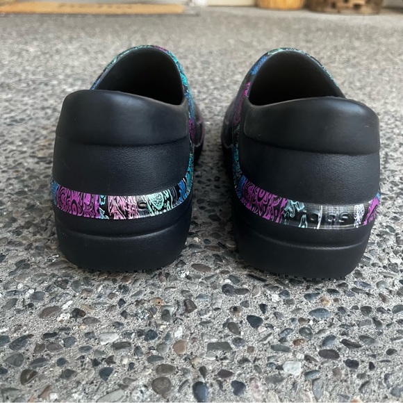 Crocs Clogs Dual Comfort Neria Pro II Women 11 Slip On Paisley Sunburst NWOT - Picture 5 of 10